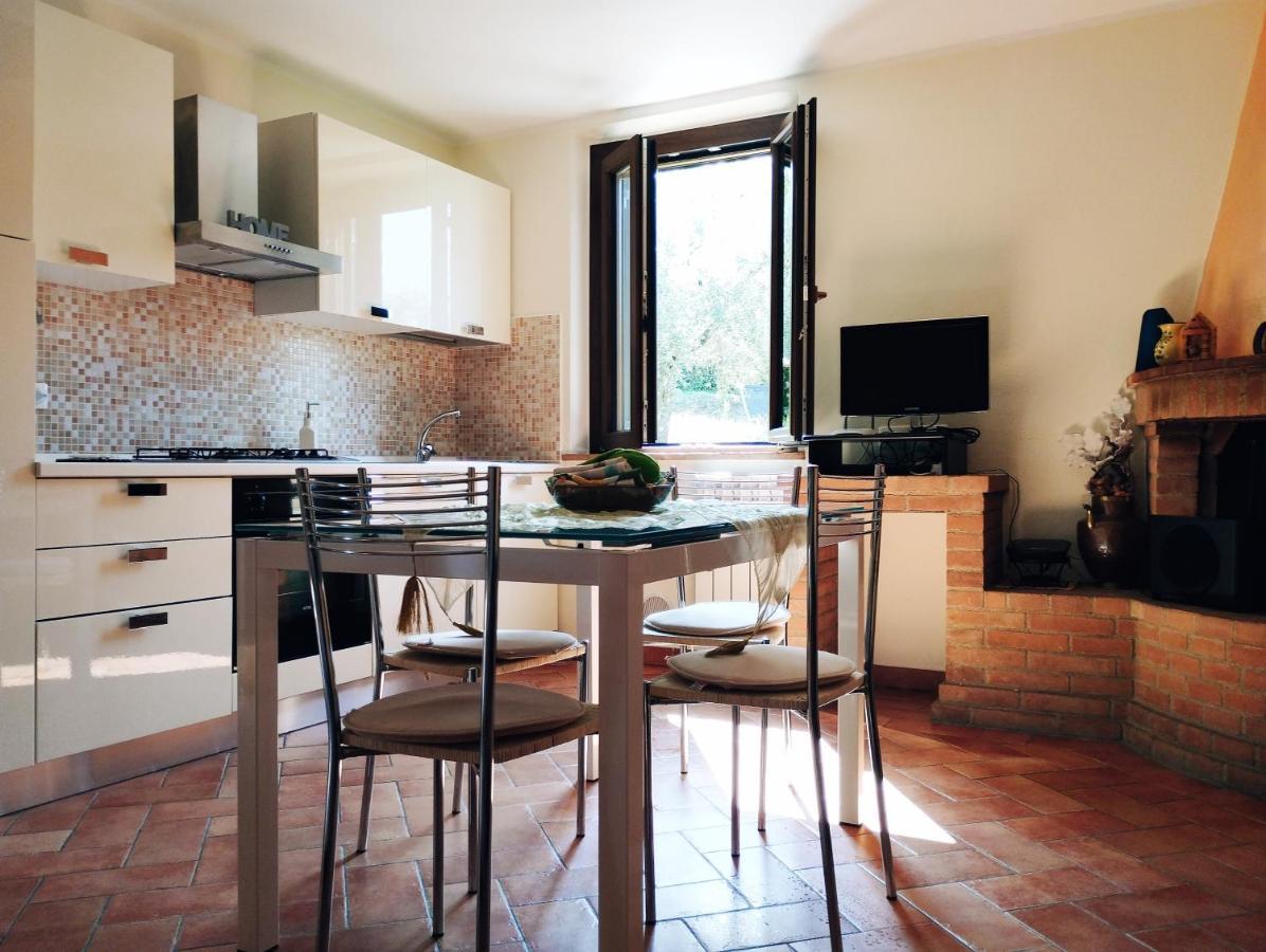 코르토나 La Casa Tra Gli Ulivi B&B 외부 사진